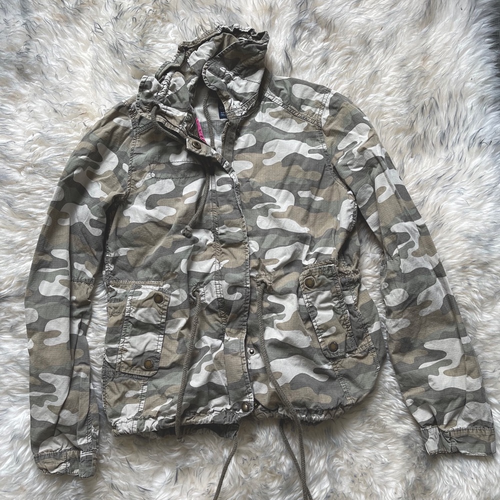 Vintage y2K American Eagle Camo Military Jacket